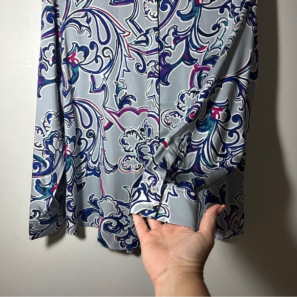 Chico’s Sand Wash Paisley Button Down Long Sleeve Blouse Size 3 (16-18) - Picture 4 of 7